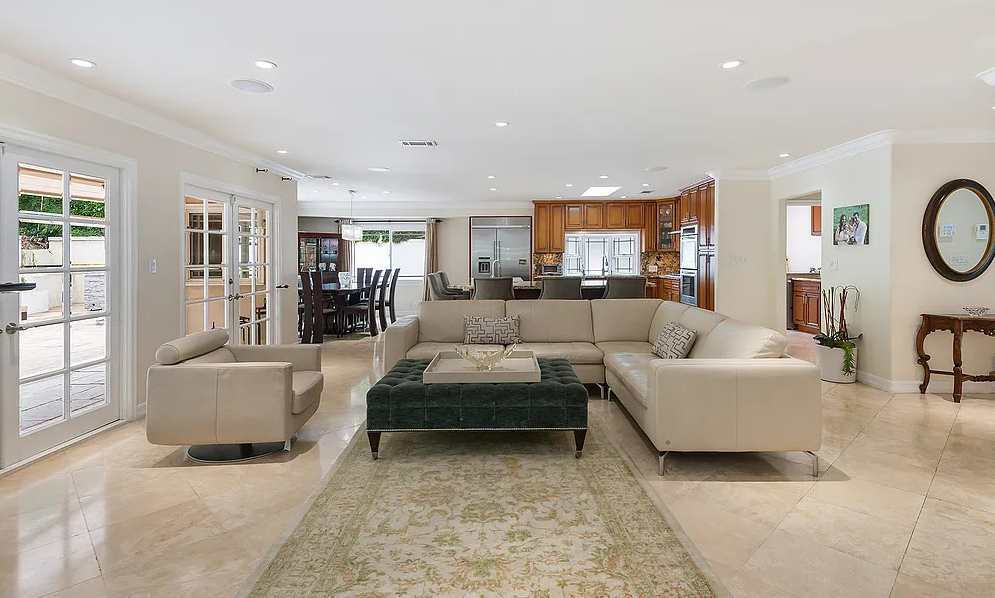 1916 San Ysidro Drive, Beverly Hills, CA 90210  photo 3